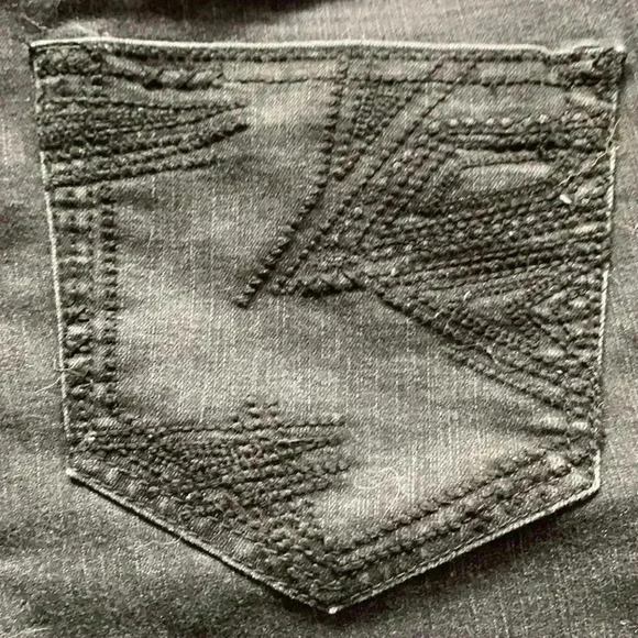 Foxy hi rise, Sophie boot cut, dark  black wash jeans, 31 by 32 - Picture 4 of 7